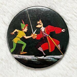 🔮 5/$25 Disney Peter Pan And‎ Captain Hook Pin